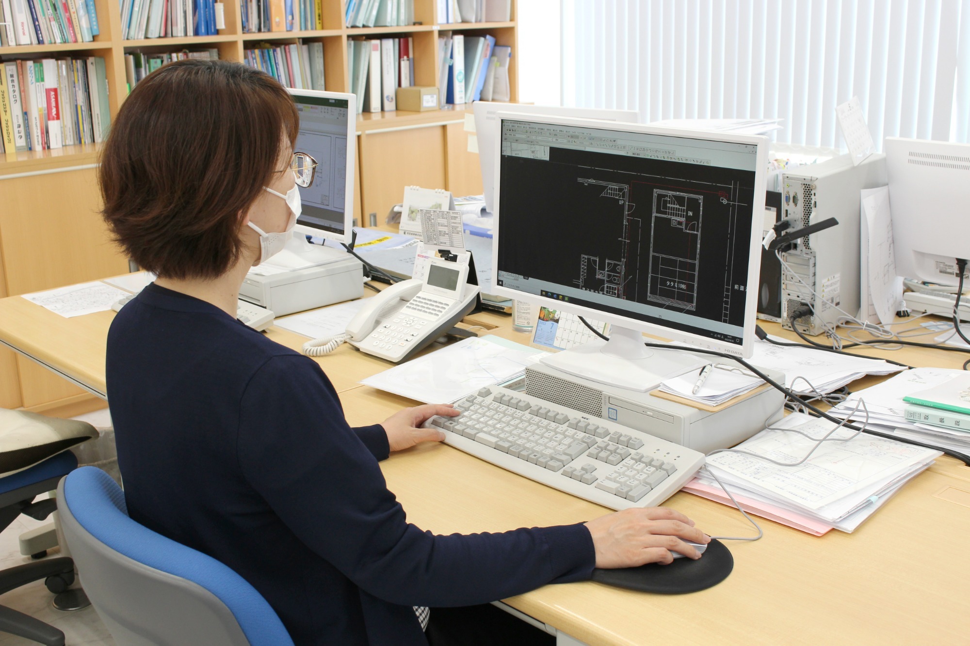 写真：施工図面作成